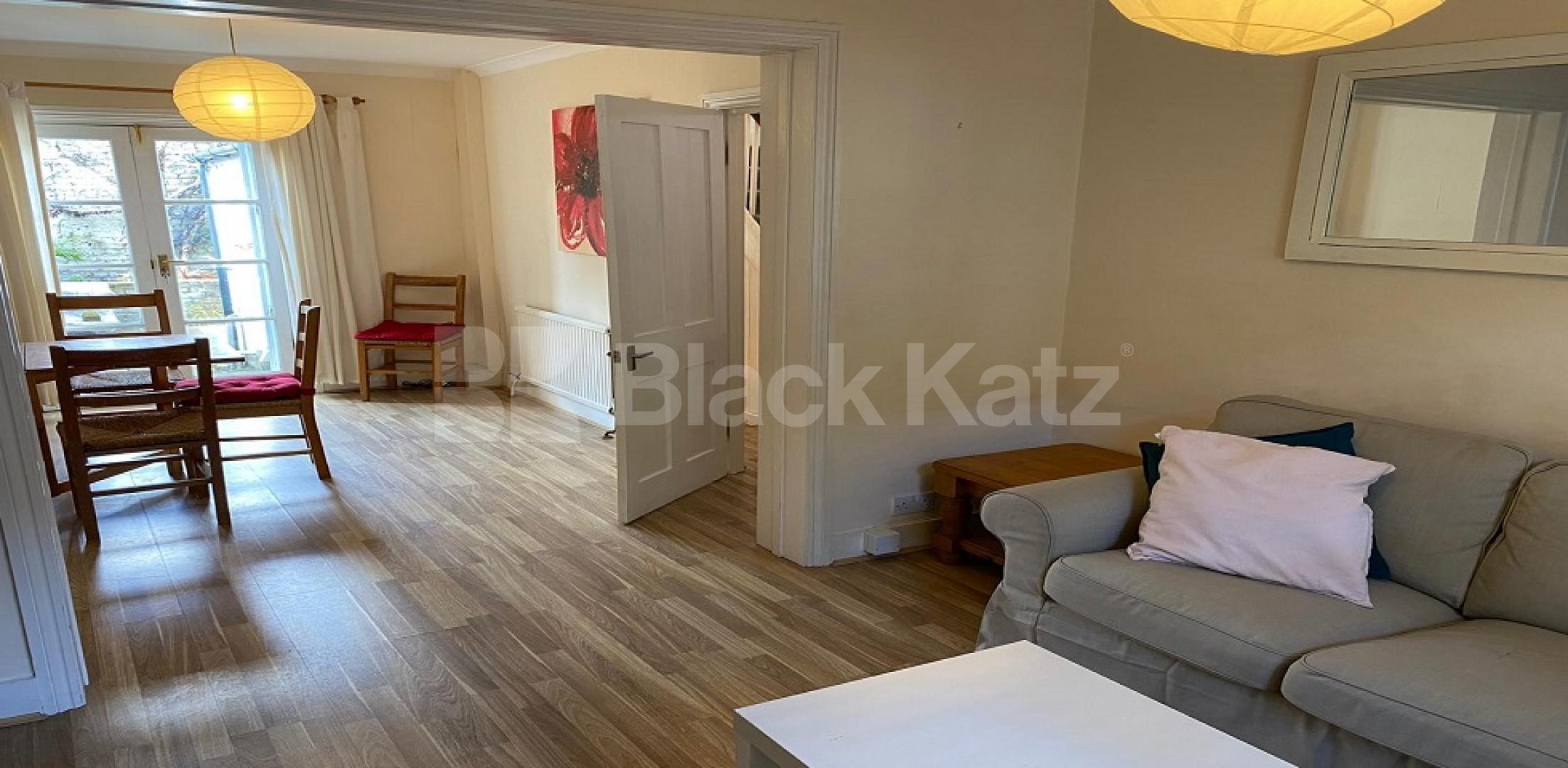 			LET , 3 Bedroom, 1 bath, 1 reception Terraced House			 Henshaw Street, Elephant and Castle